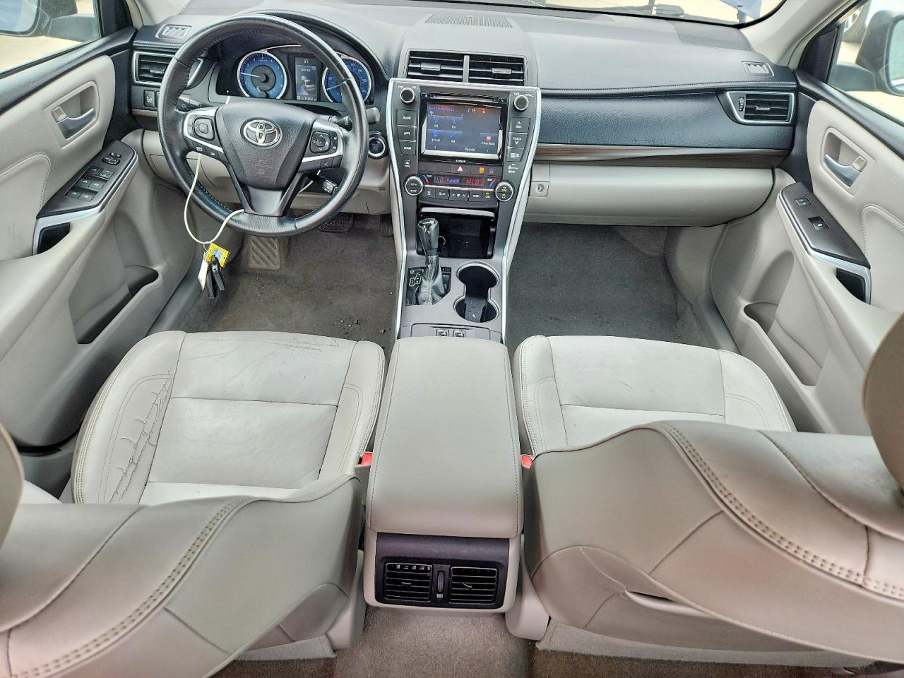 2017 TOYOTA CAMRY