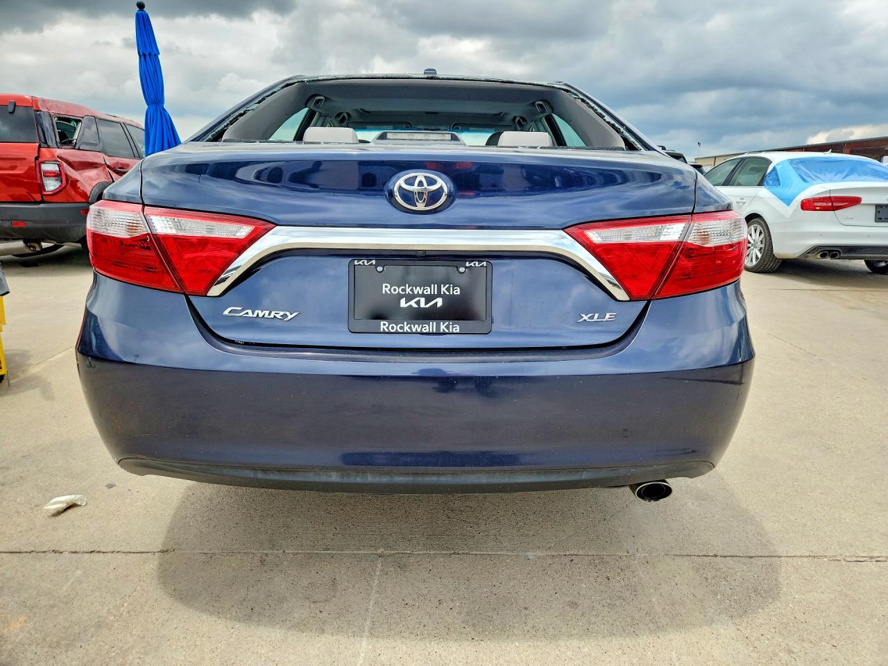 2017 TOYOTA CAMRY