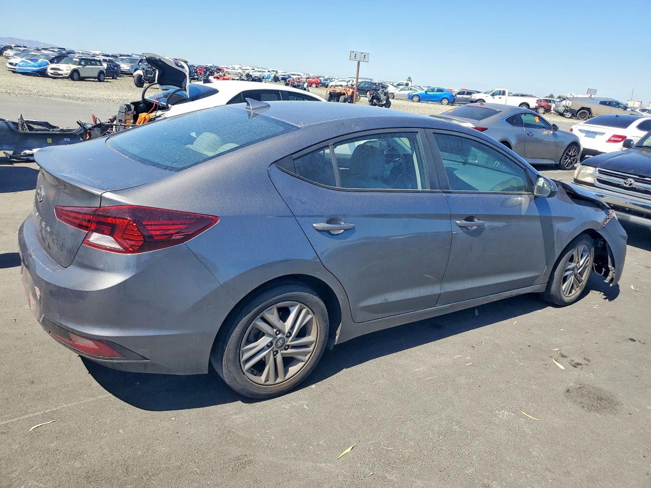 2020 HYUNDAI ELANTRA