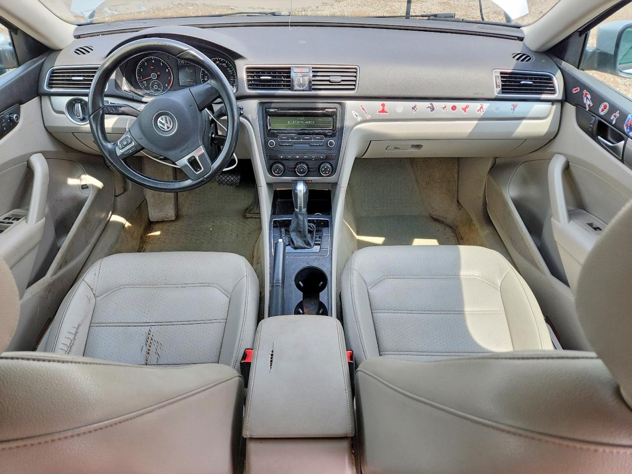 2015 VOLKSWAGEN PASSAT
