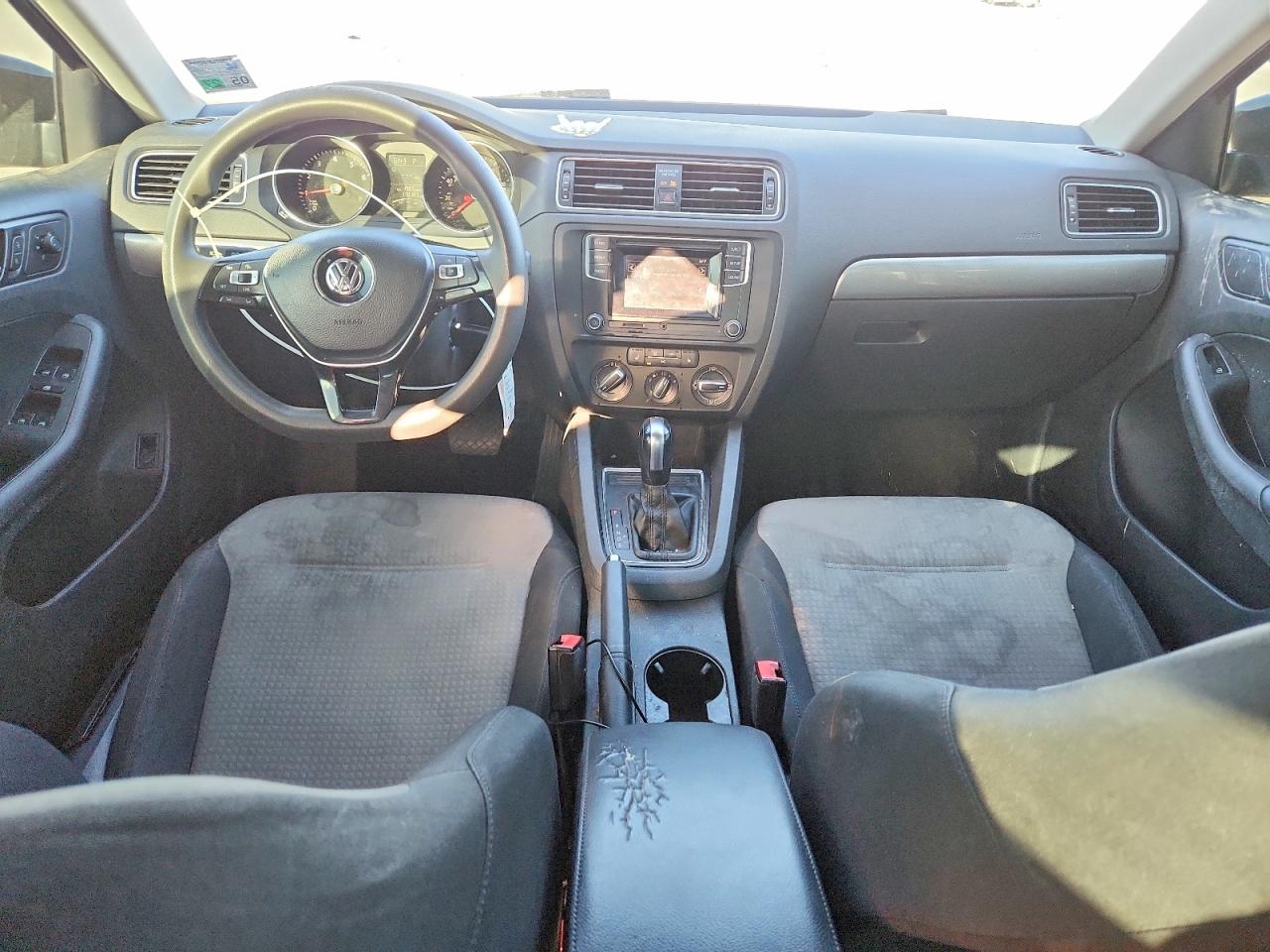 2018 VOLKSWAGEN JETTA