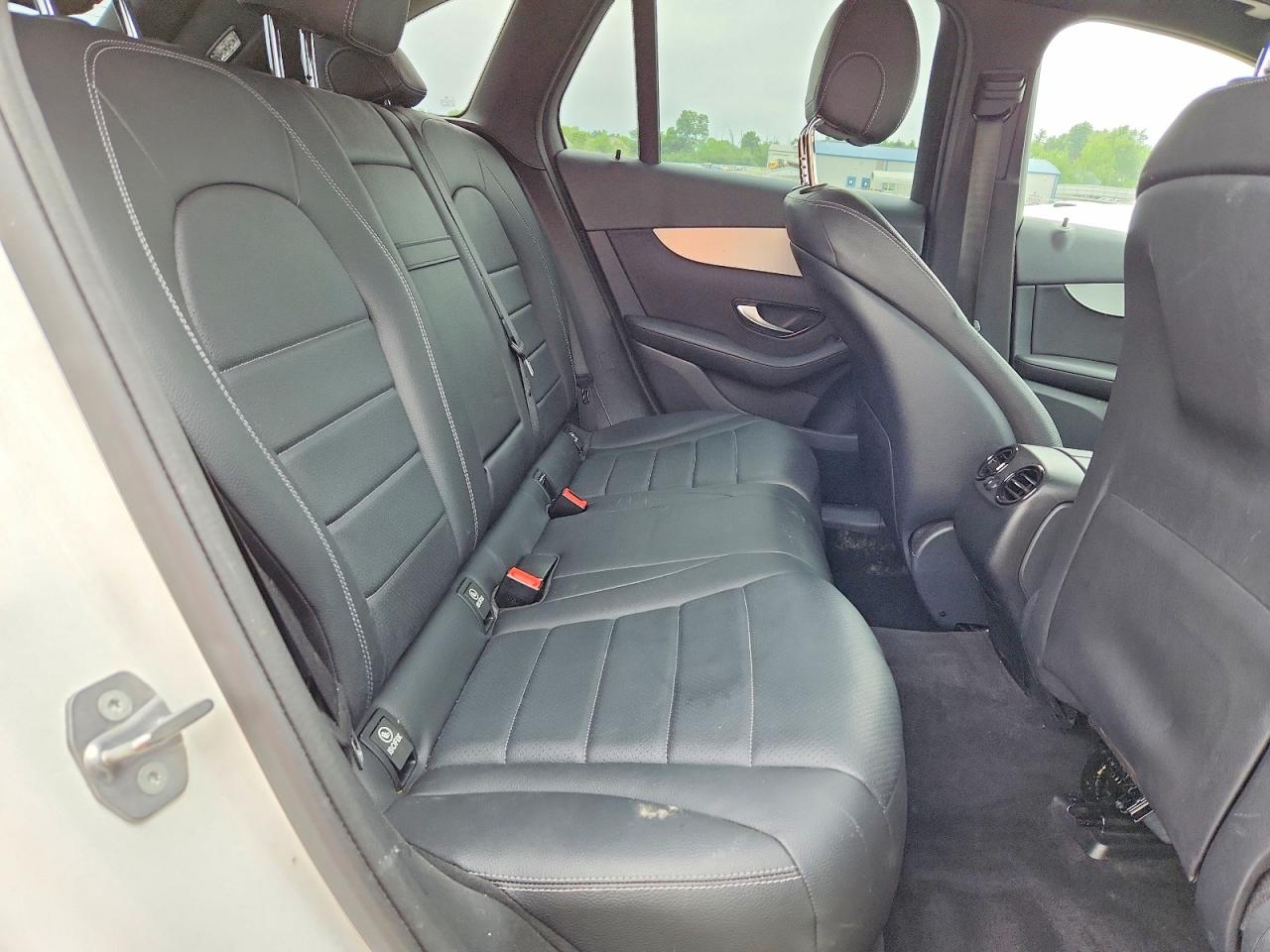 2019 MERCEDES-BENZ GLC-CLASS