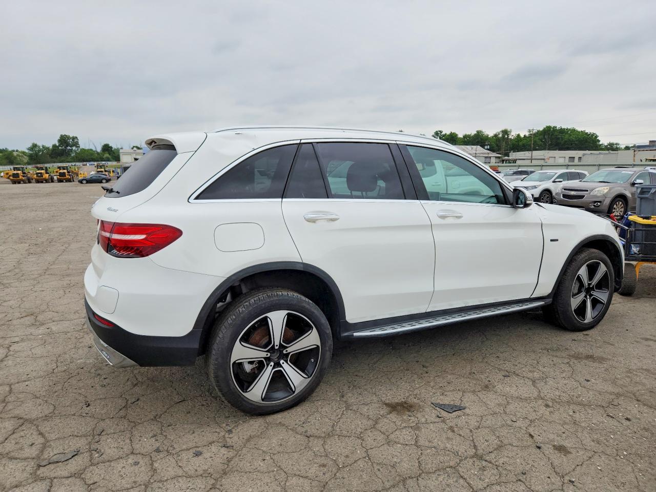 2019 MERCEDES-BENZ GLC-CLASS