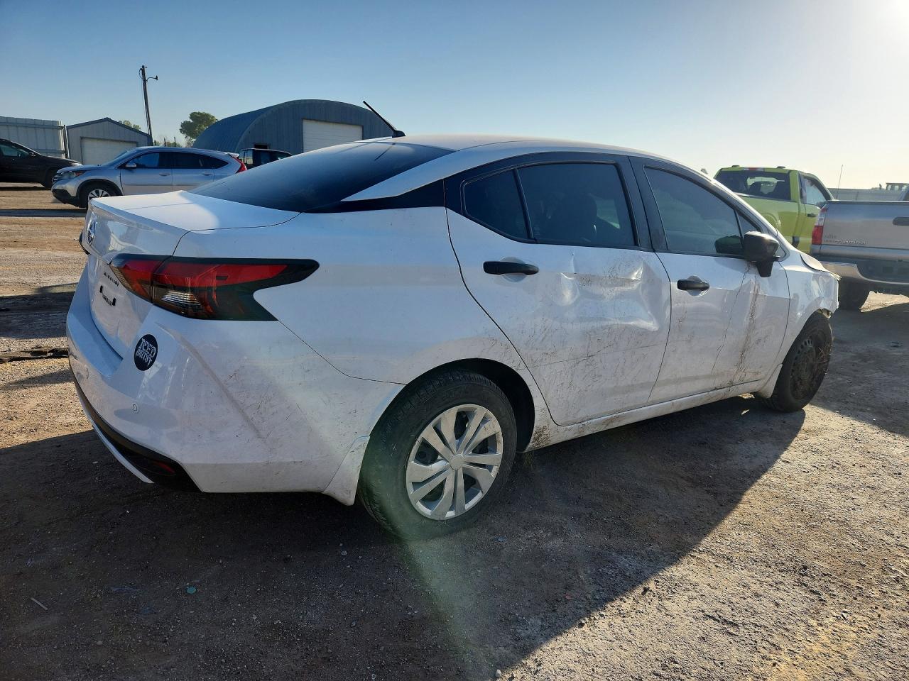 2020 NISSAN VERSA