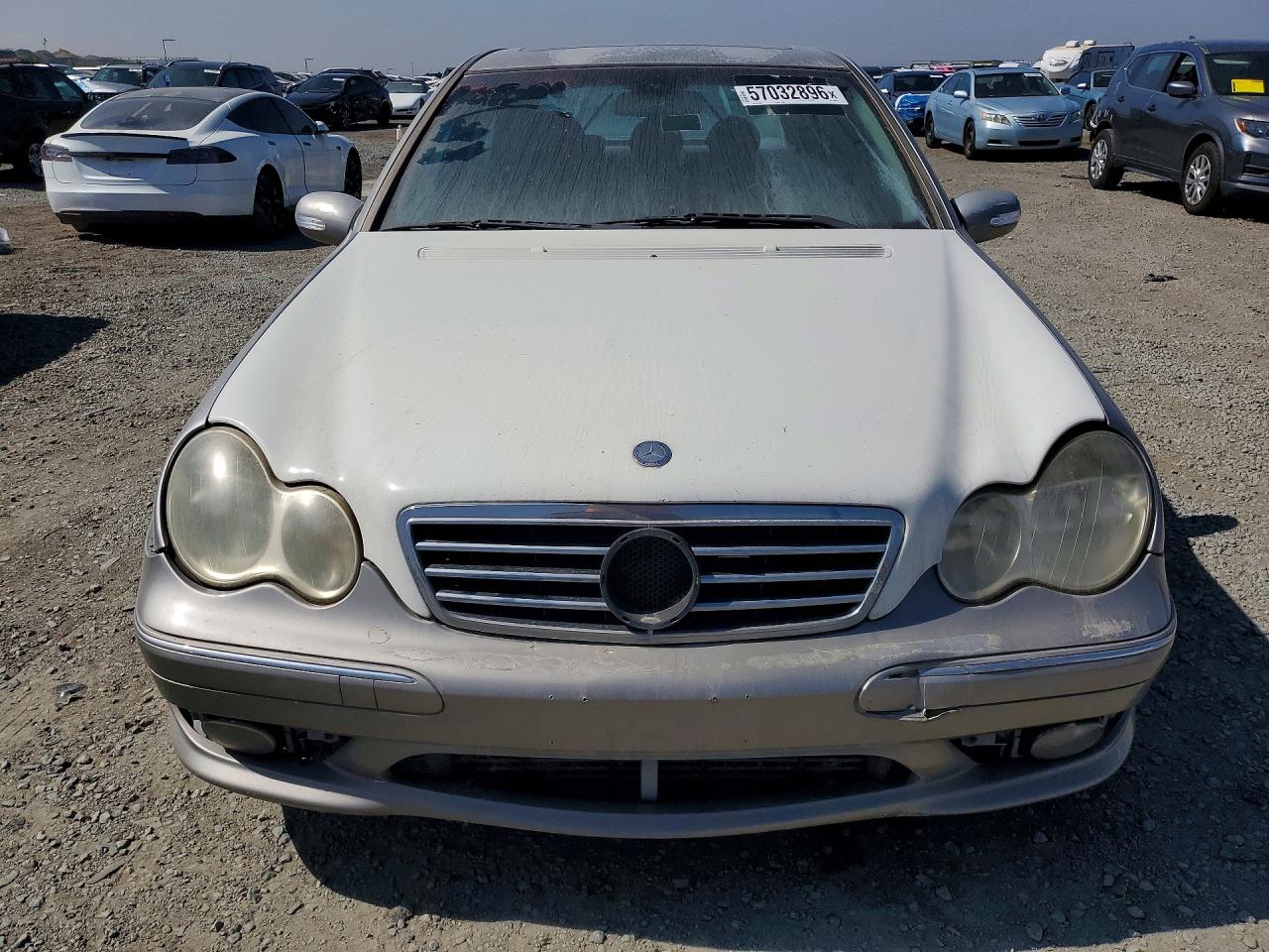 2005 MERCEDES-BENZ C-CLASS