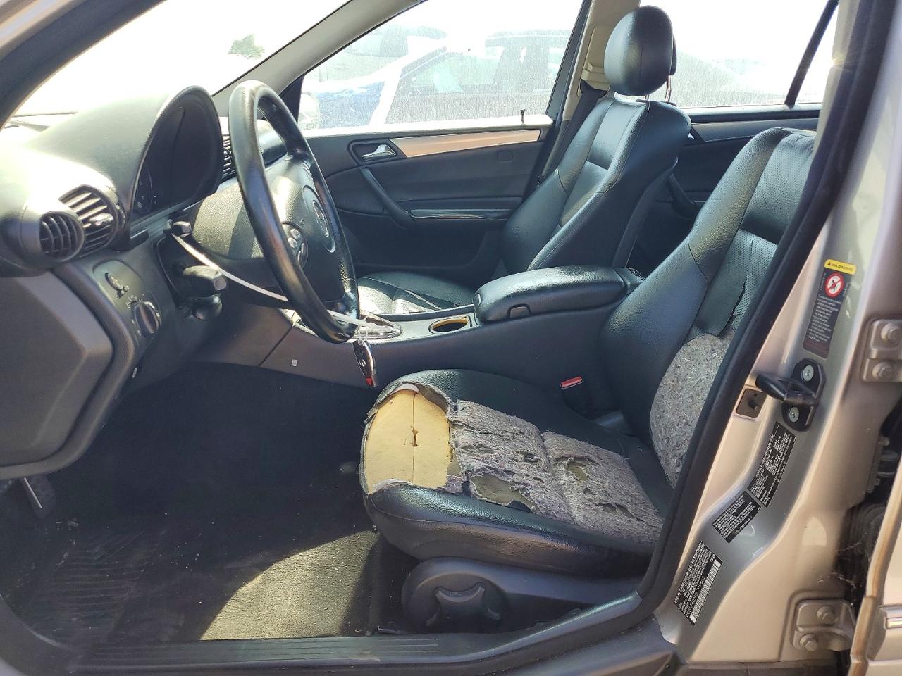 2005 MERCEDES-BENZ C-CLASS