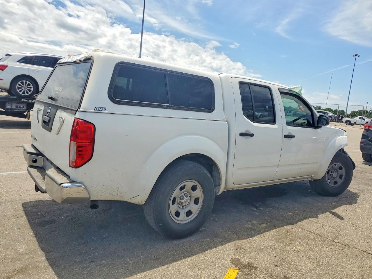 2016 NISSAN FRONTIER