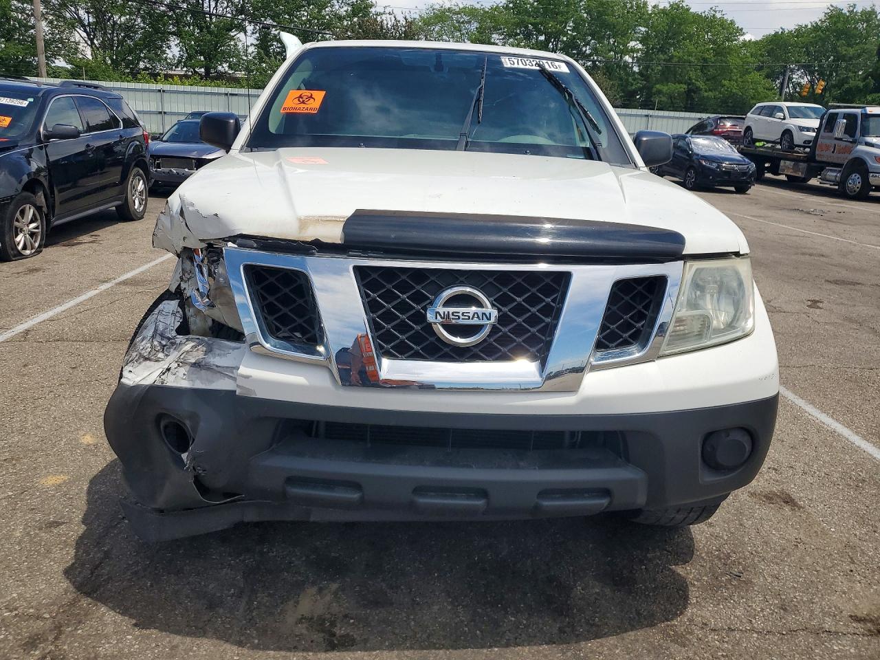 2016 NISSAN FRONTIER