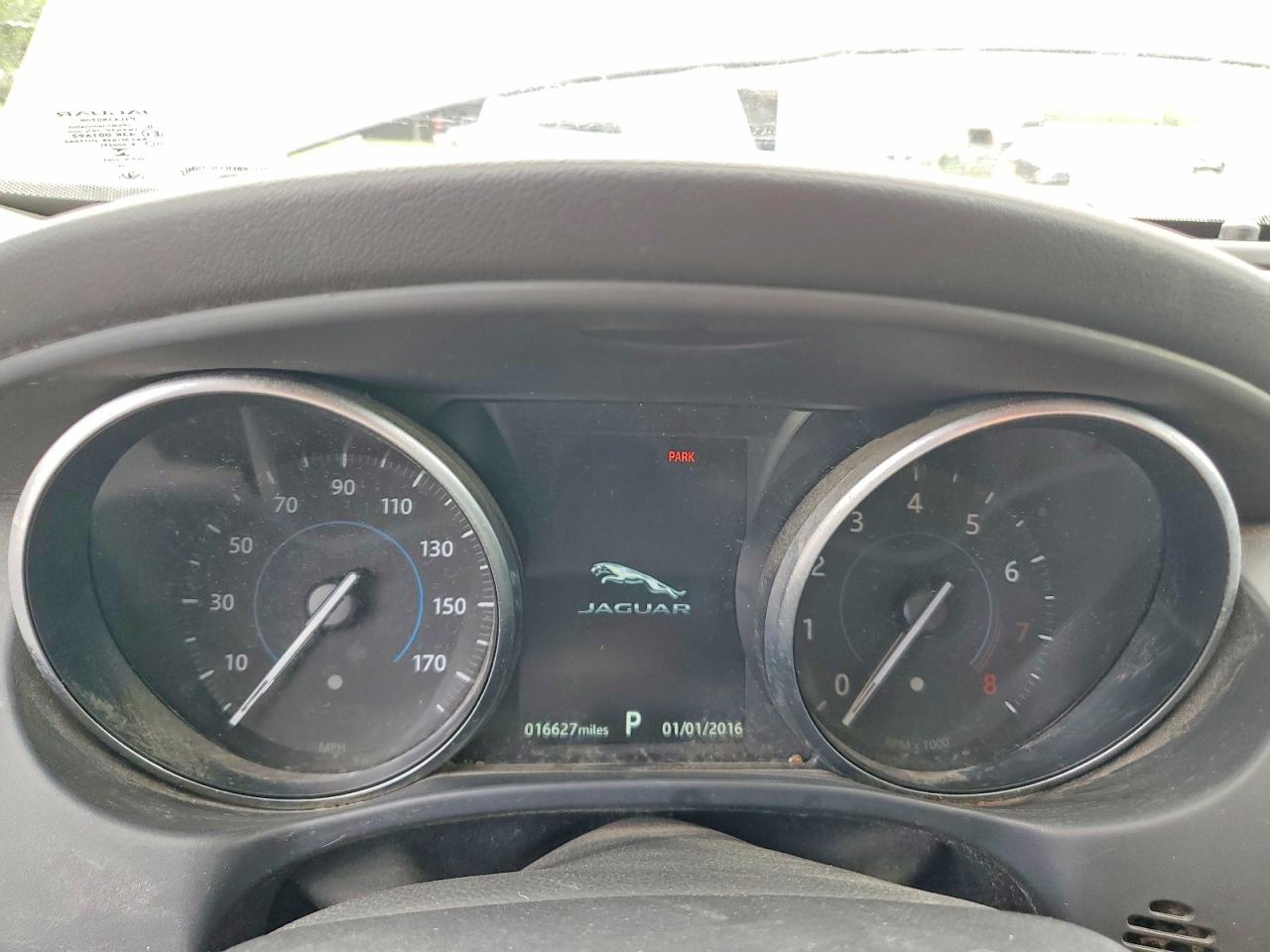 2019 JAGUAR XE