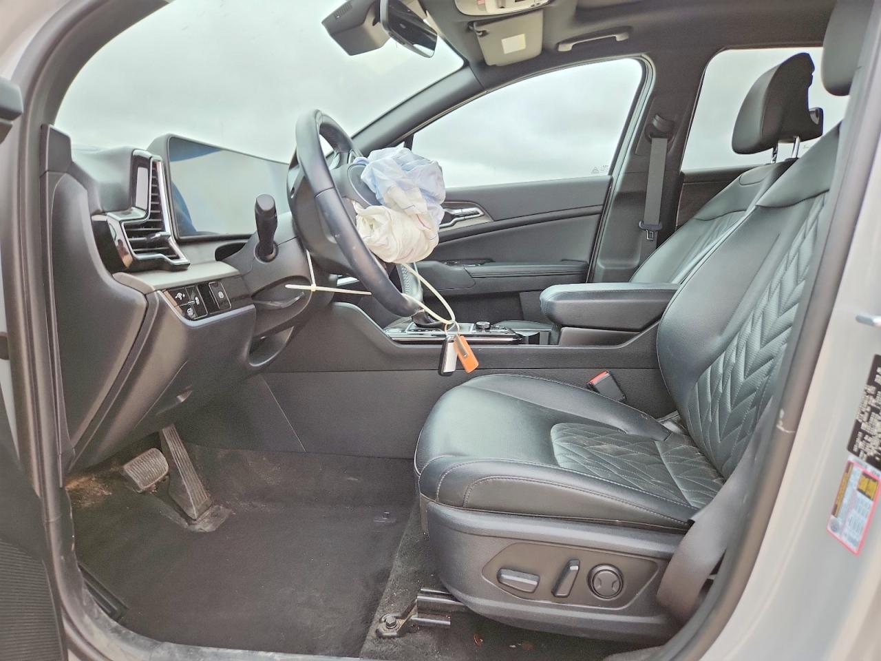 2024 KIA SPORTAGE X
