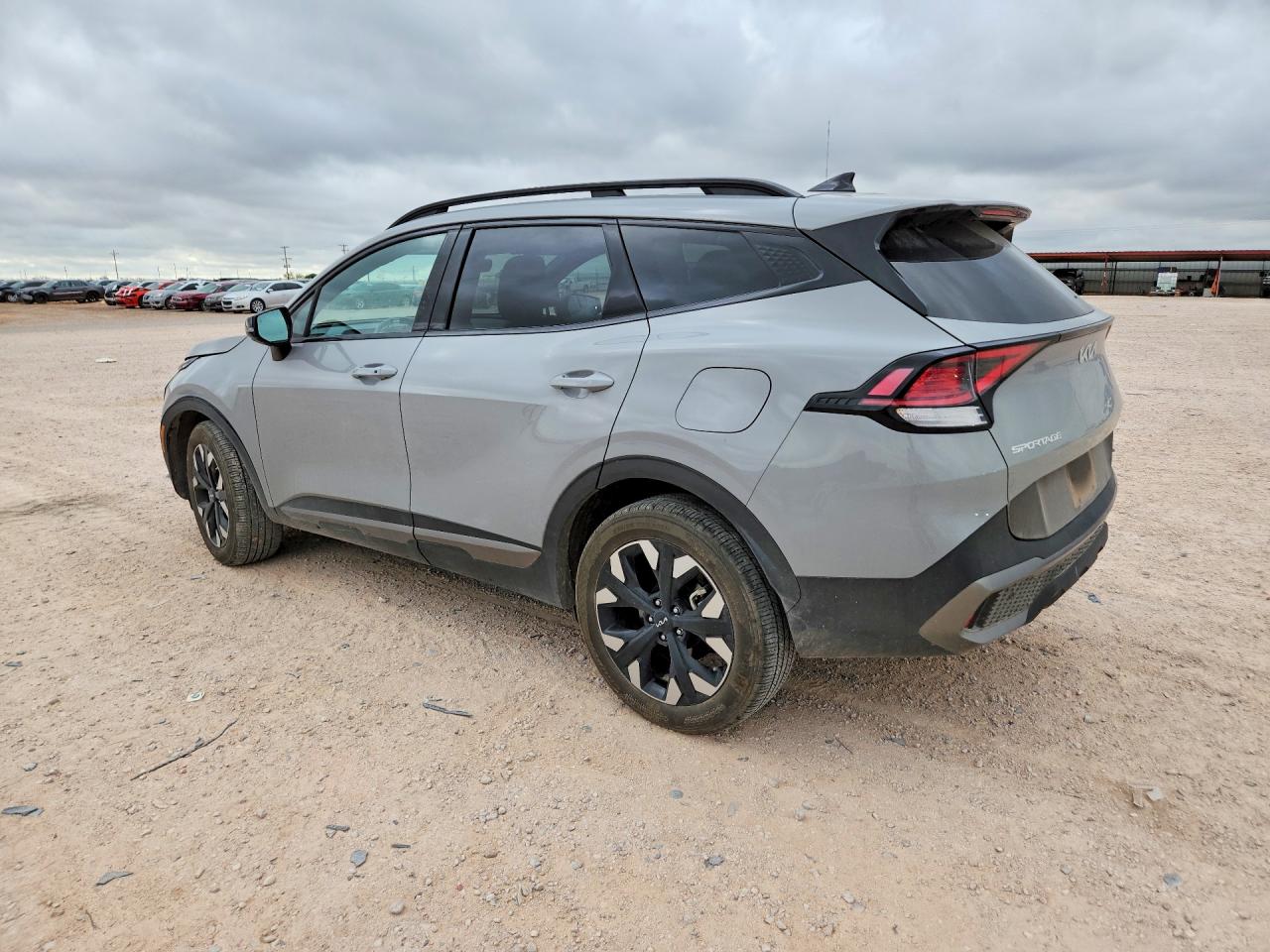 2024 KIA SPORTAGE X
