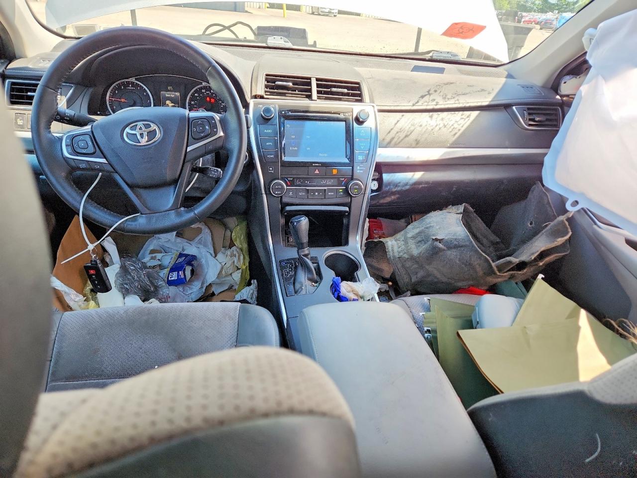 2017 TOYOTA CAMRY