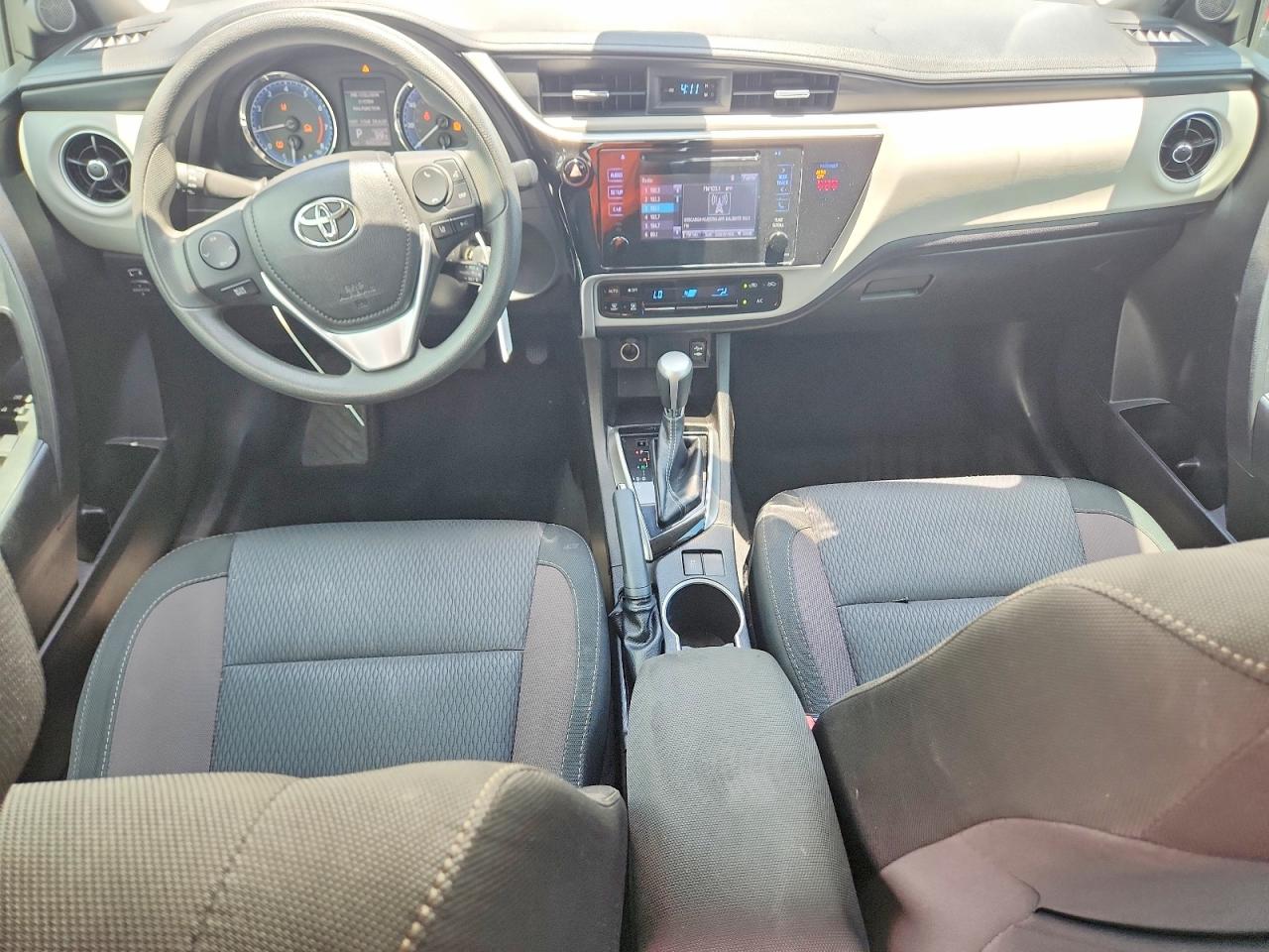 2019 TOYOTA COROLLA