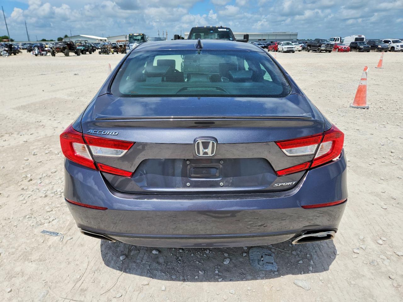 2018 HONDA ACCORD