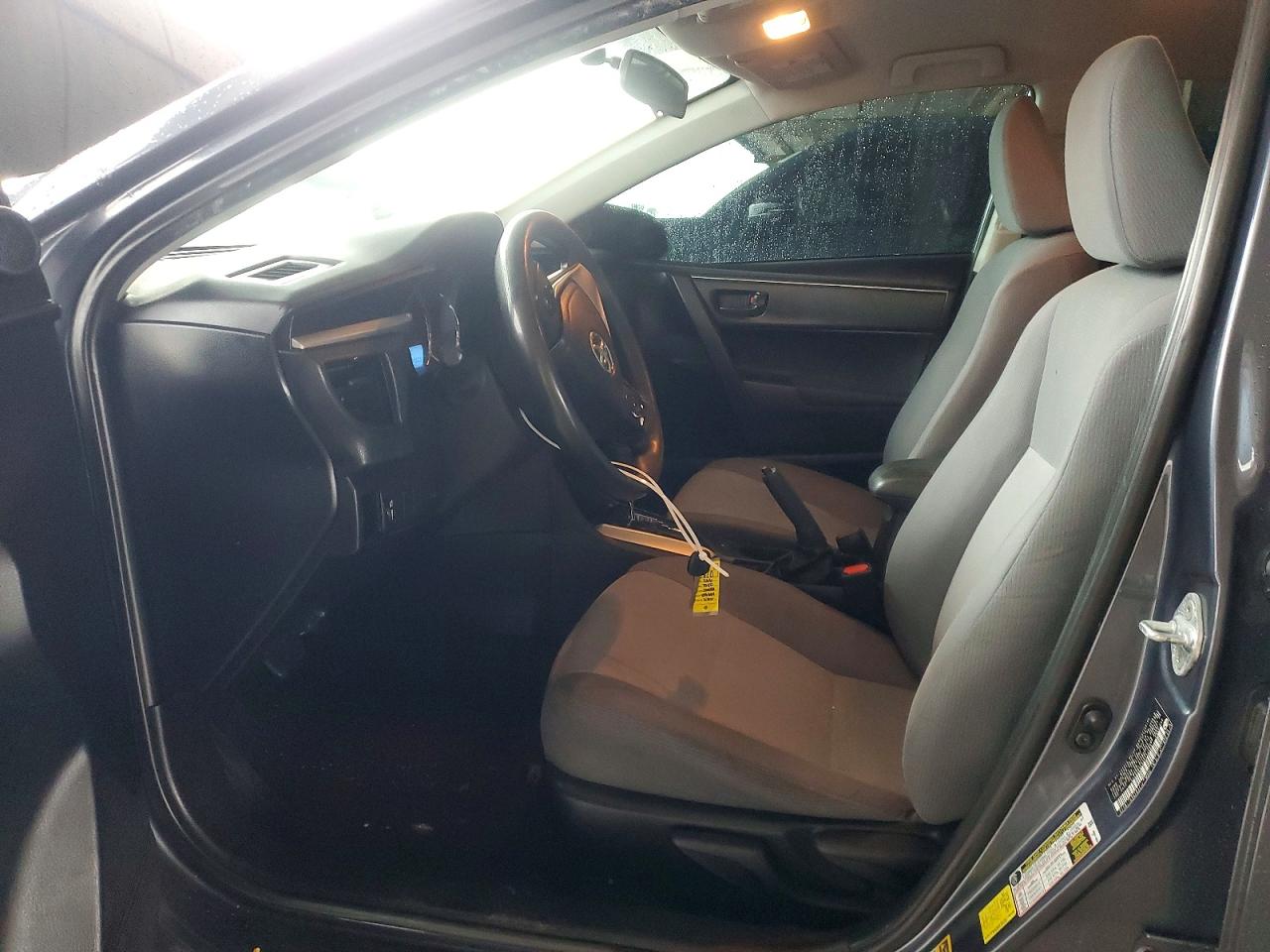 2016 TOYOTA COROLLA