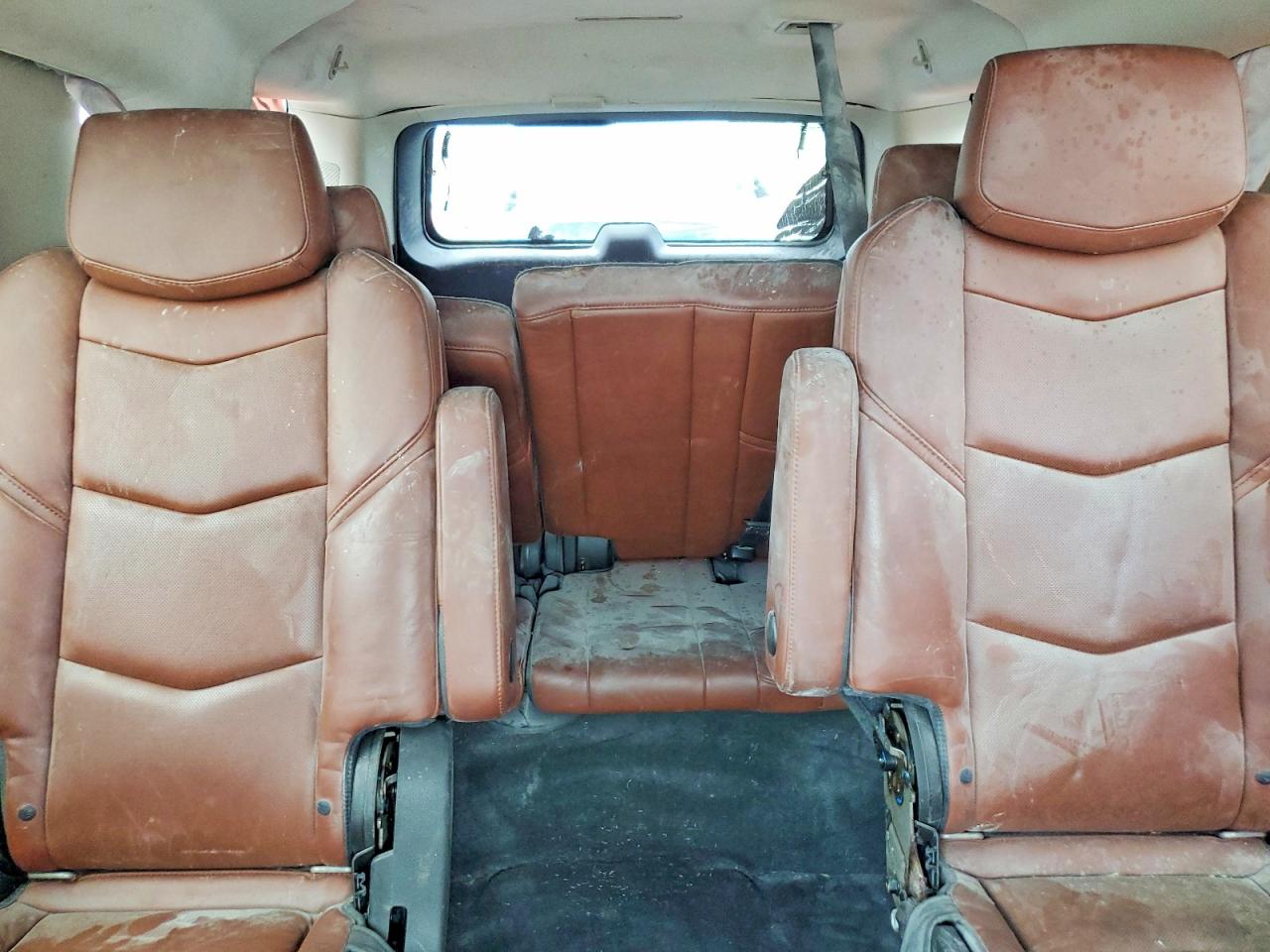 2016 CADILLAC ESCALADE