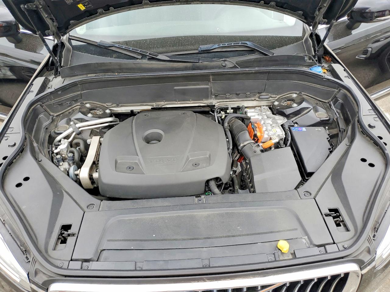 2023 VOLVO XC90