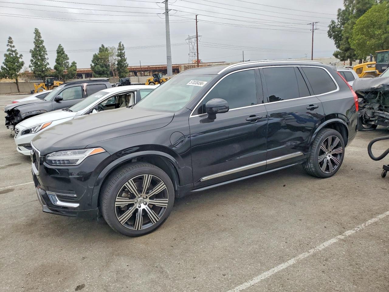 2023 VOLVO XC90