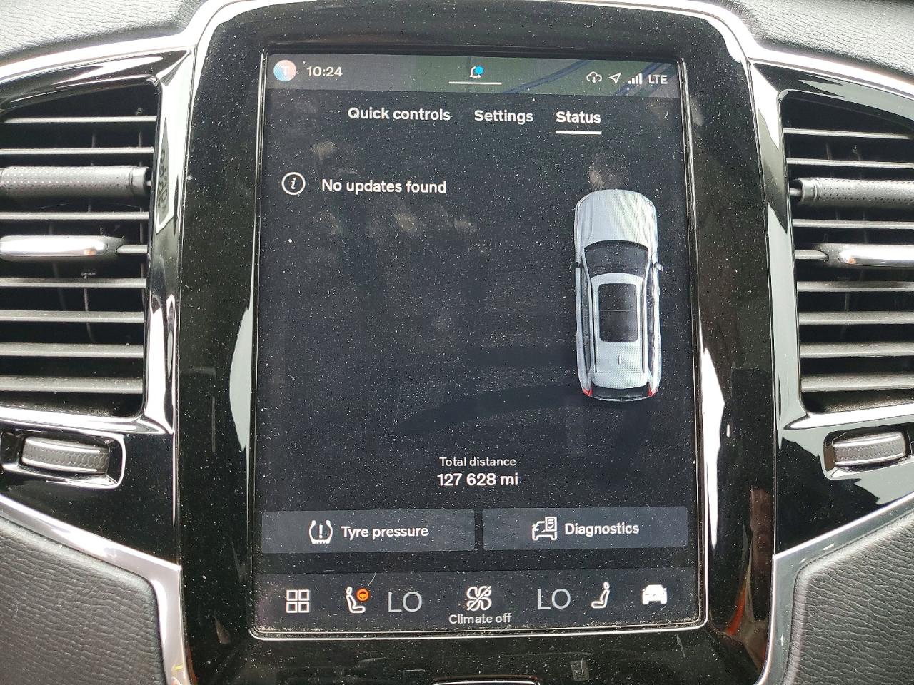 2023 VOLVO XC90