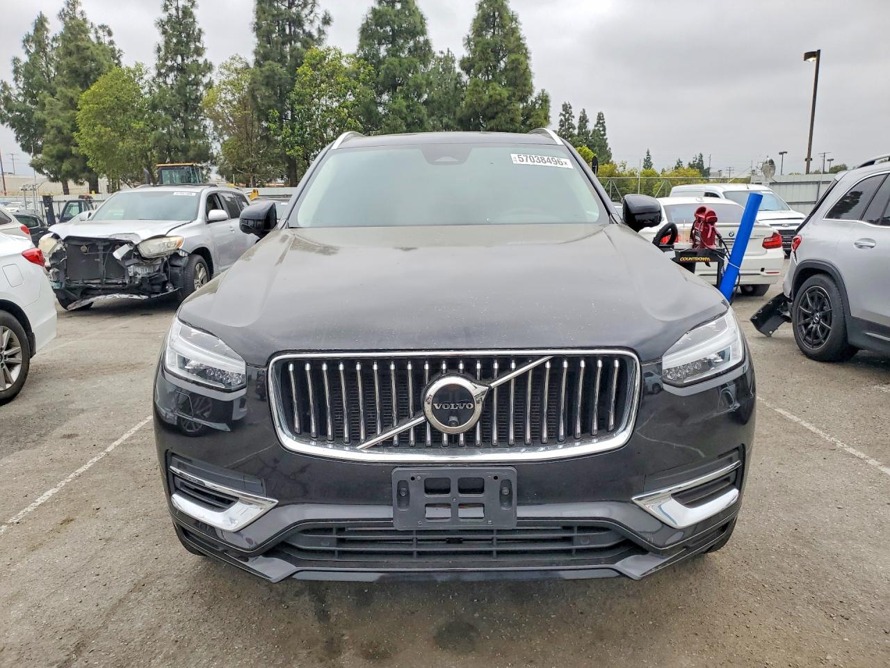 2023 VOLVO XC90