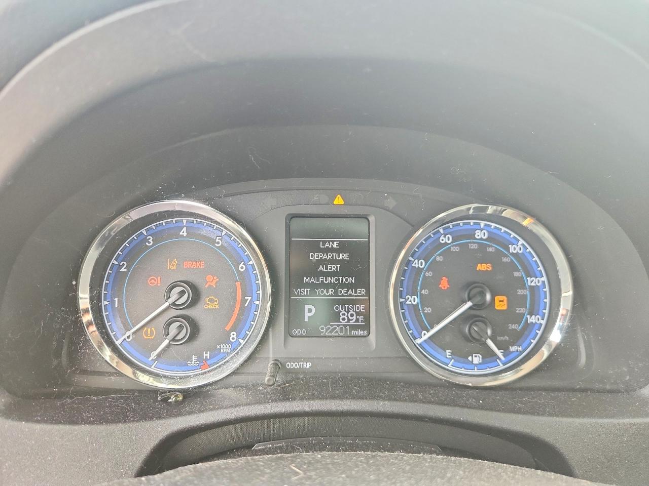 2019 TOYOTA COROLLA