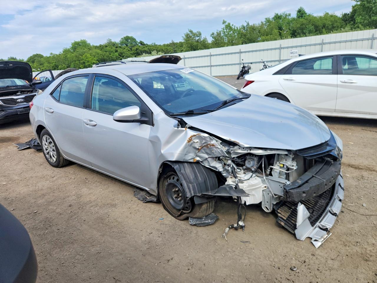 2019 TOYOTA COROLLA