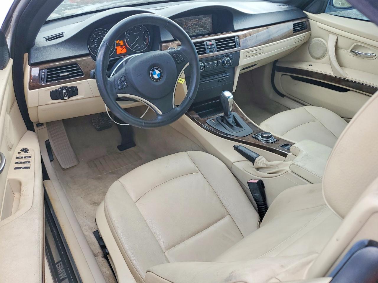 2011 BMW 3 SERIES