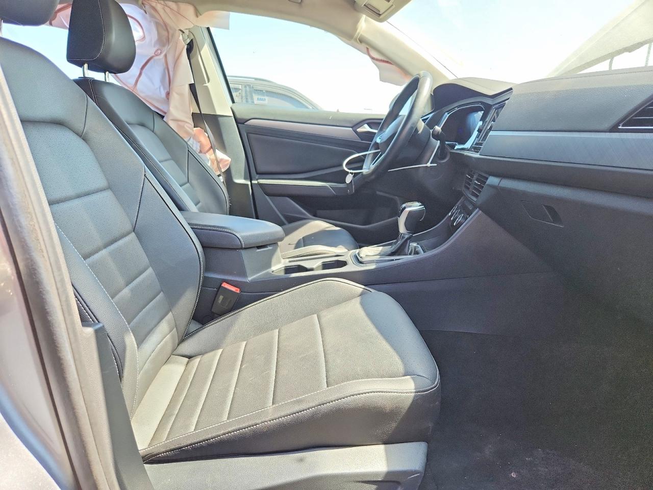 2024 VOLKSWAGEN JETTA