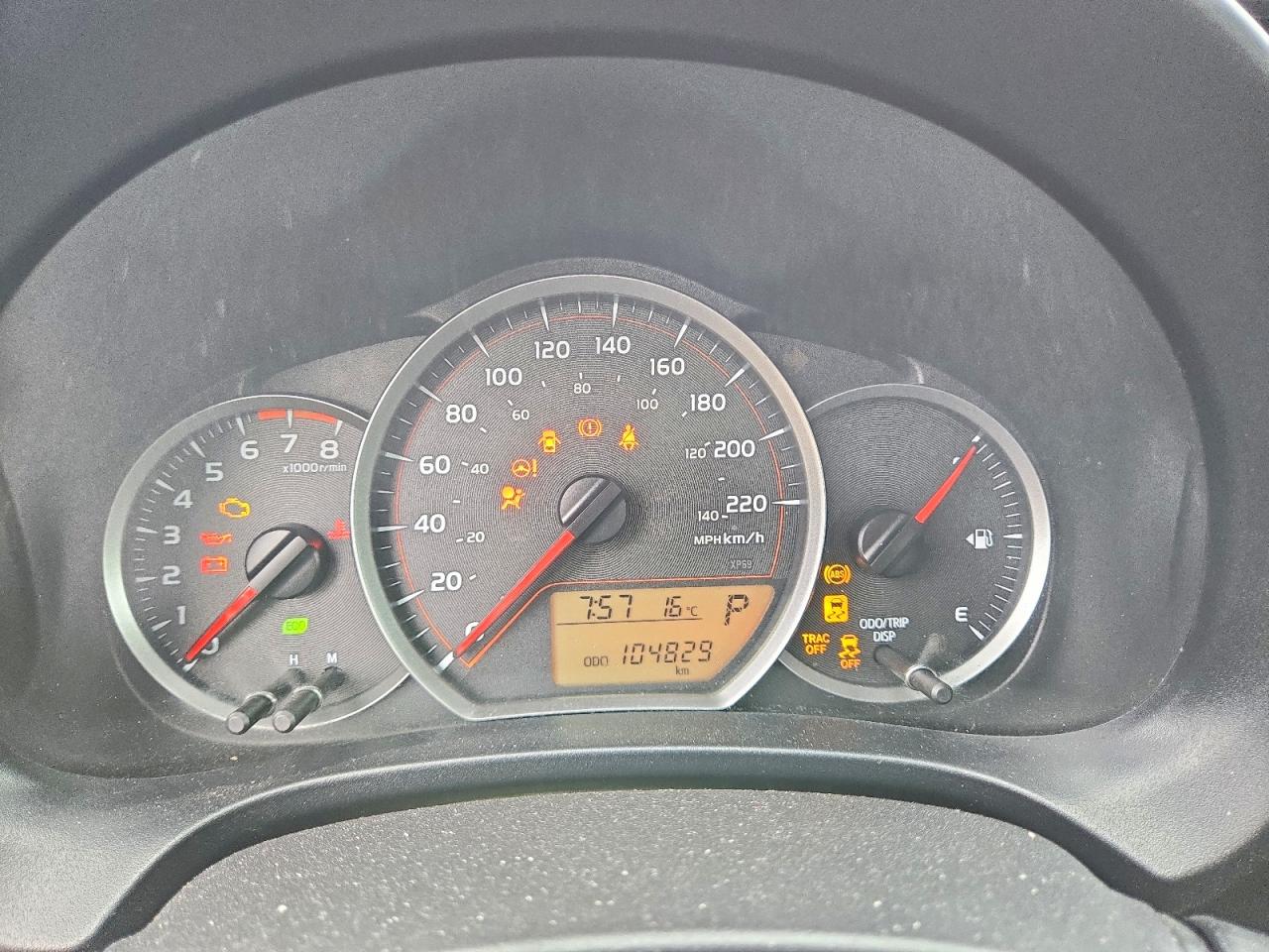 2014 TOYOTA YARIS 5-DO