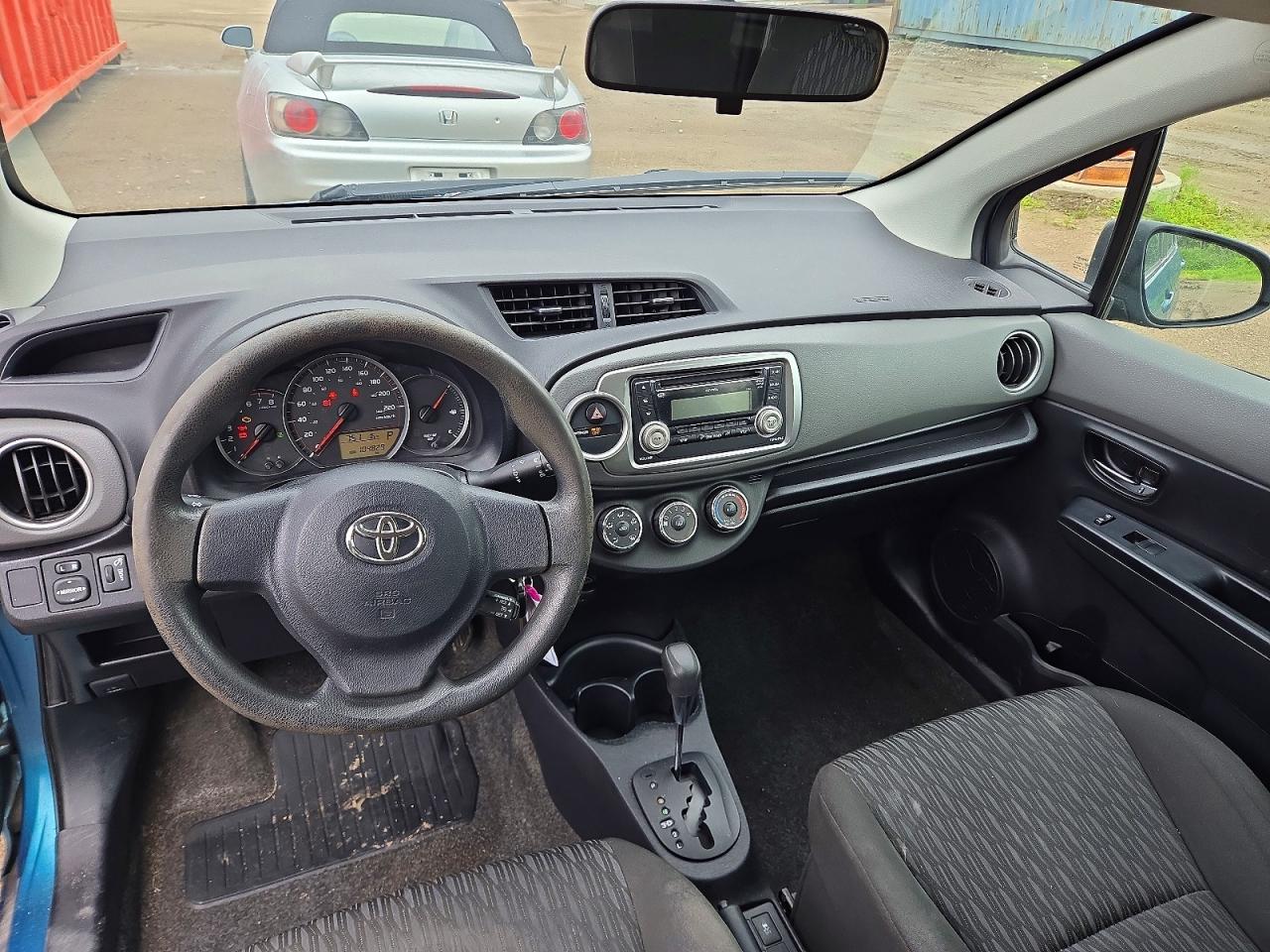 2014 TOYOTA YARIS 5-DO