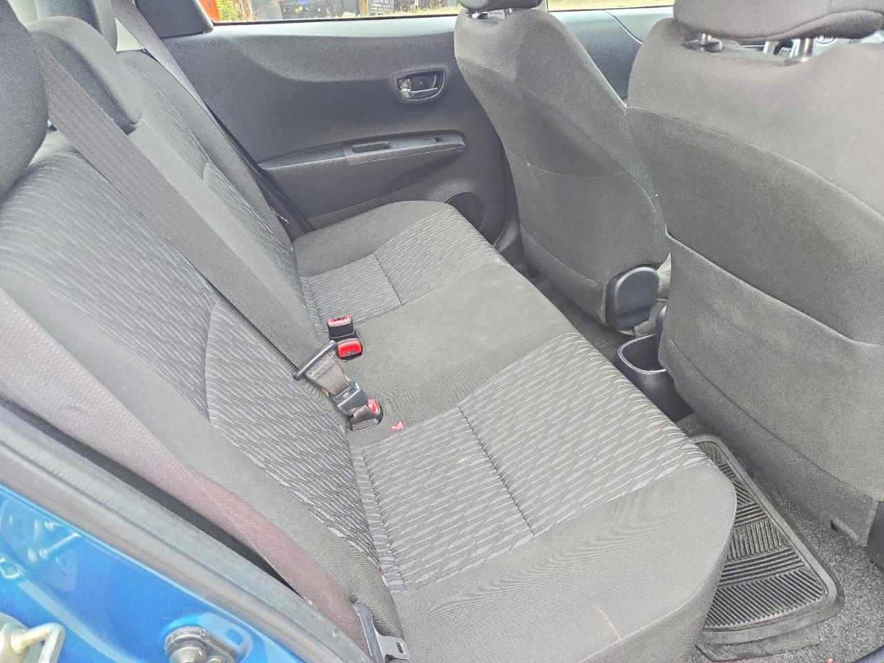 2014 TOYOTA YARIS 5-DO