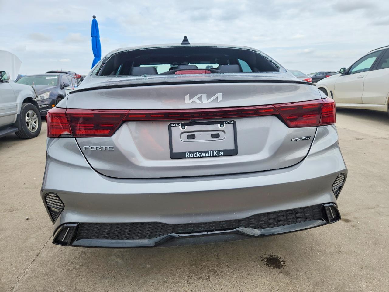 2023 KIA FORTE