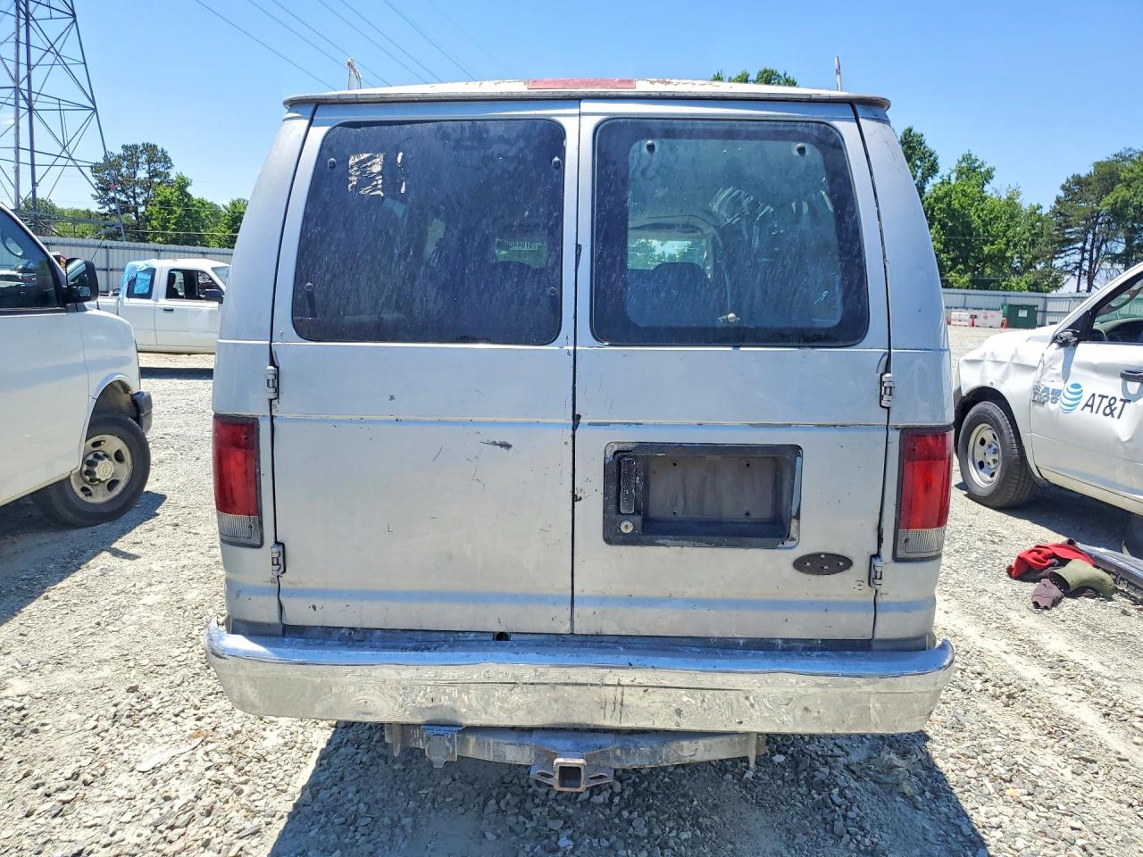 2006 FORD ECONOLINE