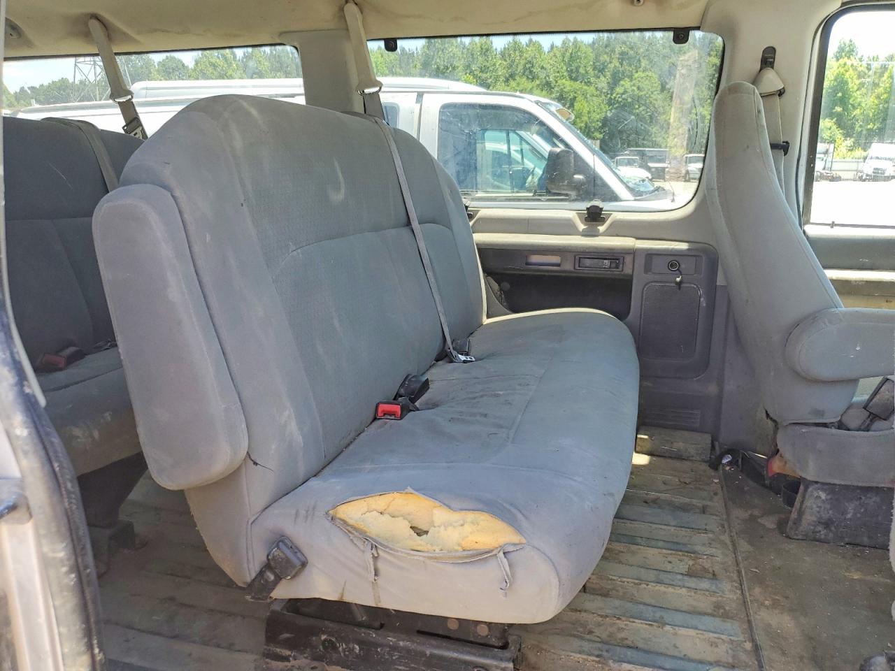 2006 FORD ECONOLINE