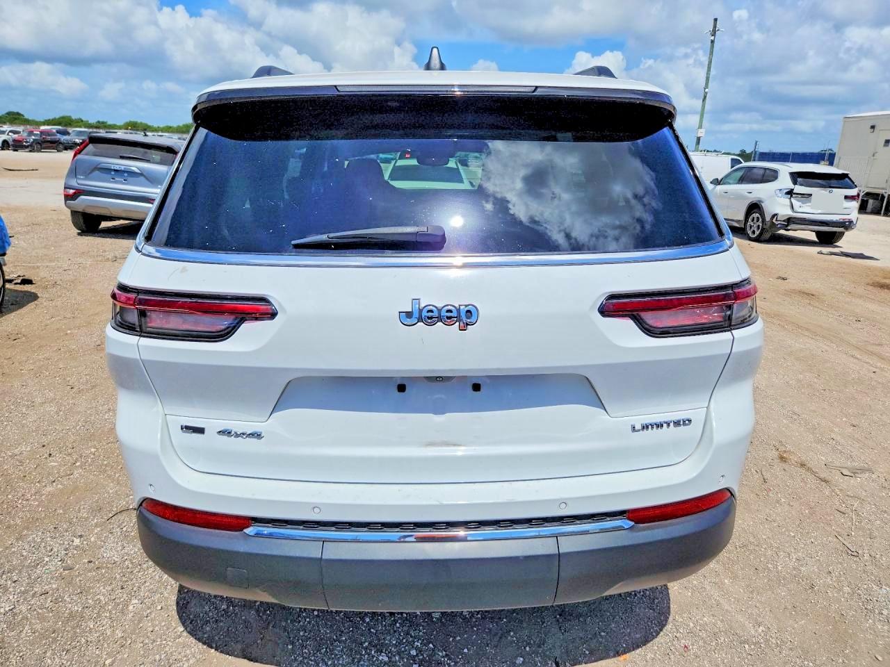 2021 JEEP CHEROKEE