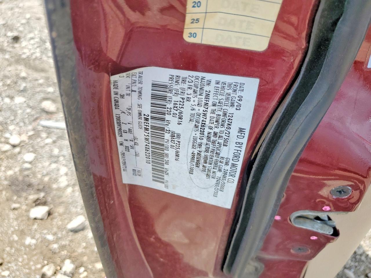 2004 MERCURY GRMARQUIS