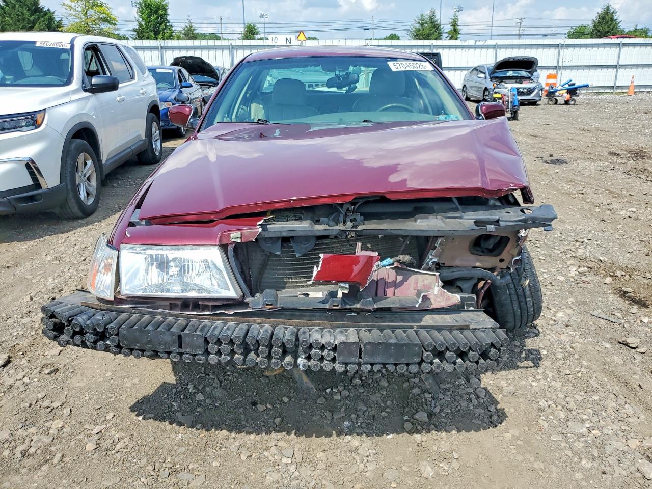 2004 MERCURY GRMARQUIS
