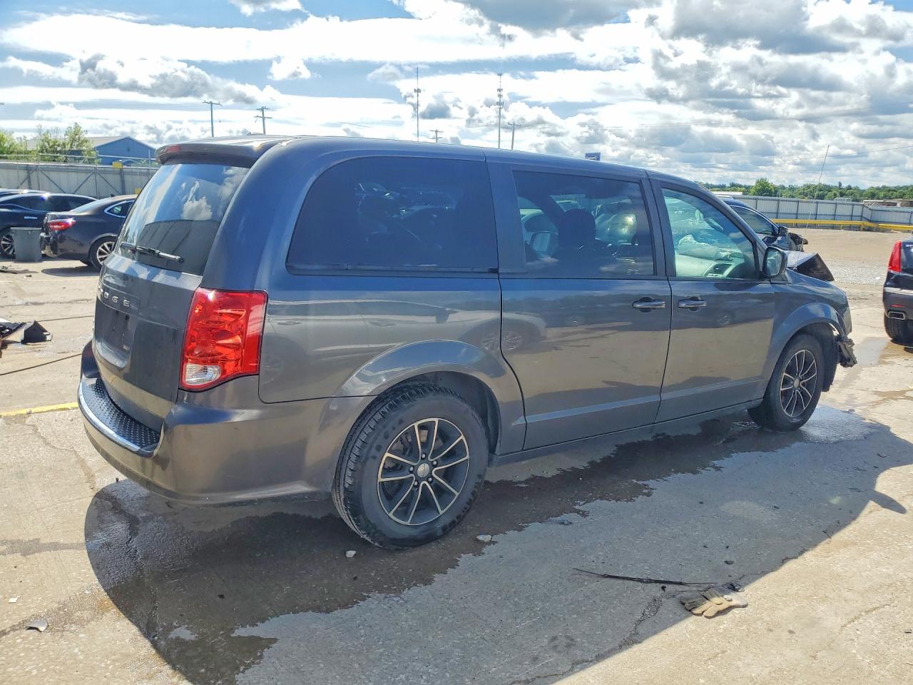 2018 DODGE CARAVAN