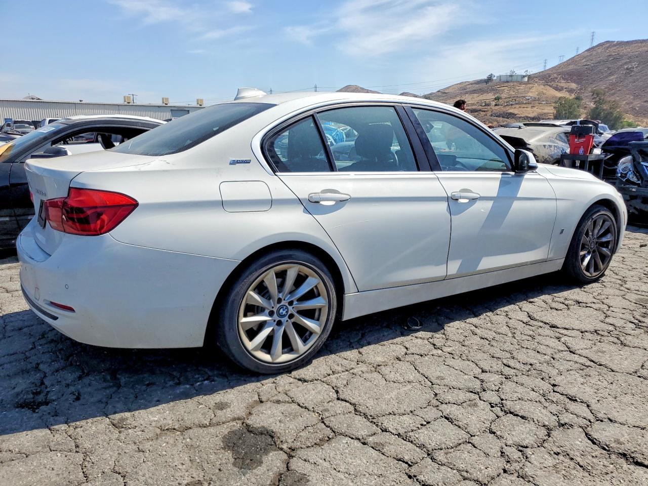 2017 BMW 3 SERIES