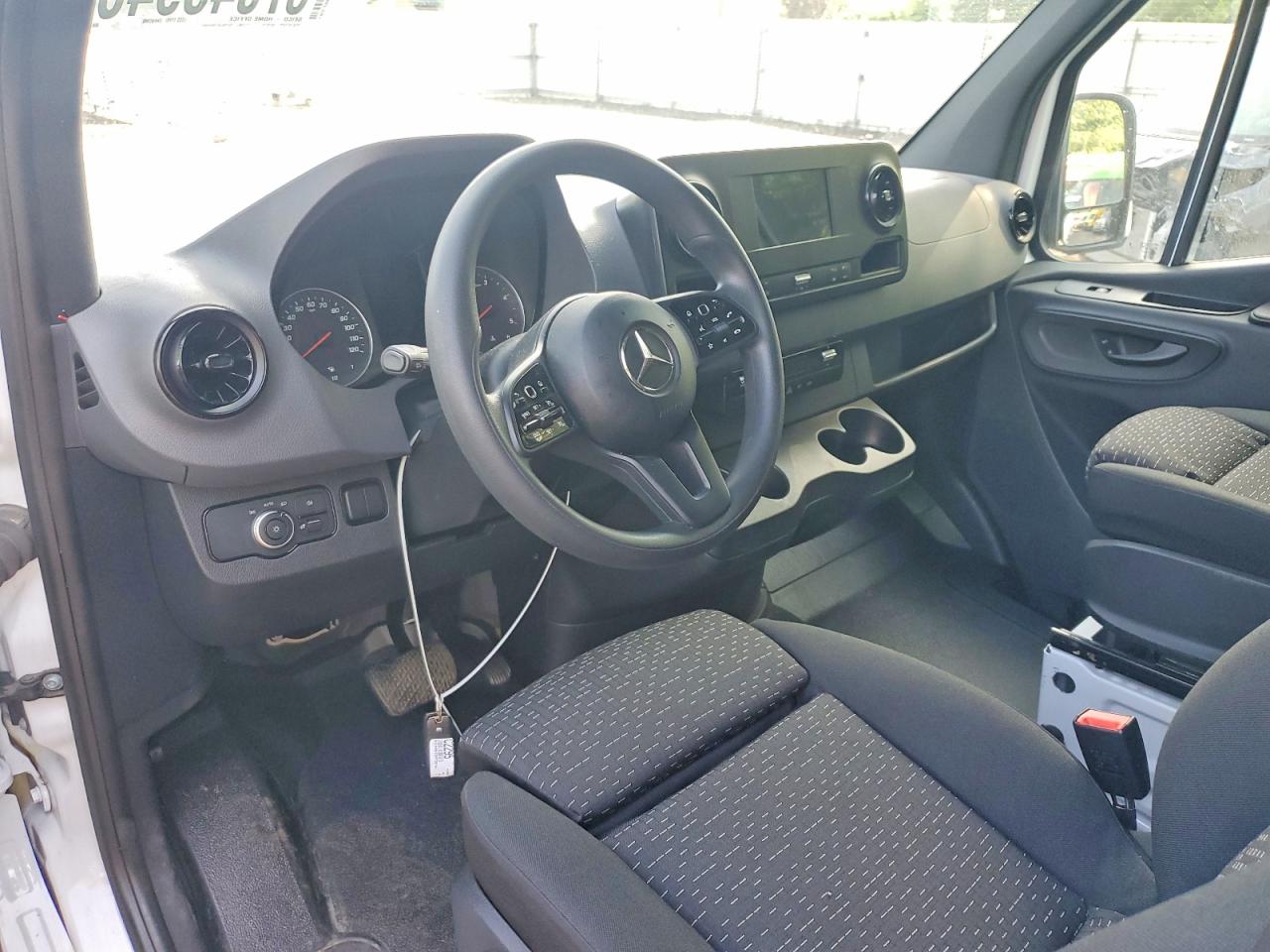2024 MERCEDES-BENZ SPRINTER