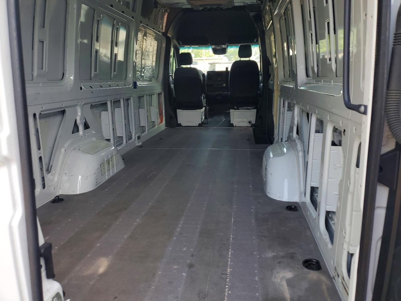 2024 MERCEDES-BENZ SPRINTER