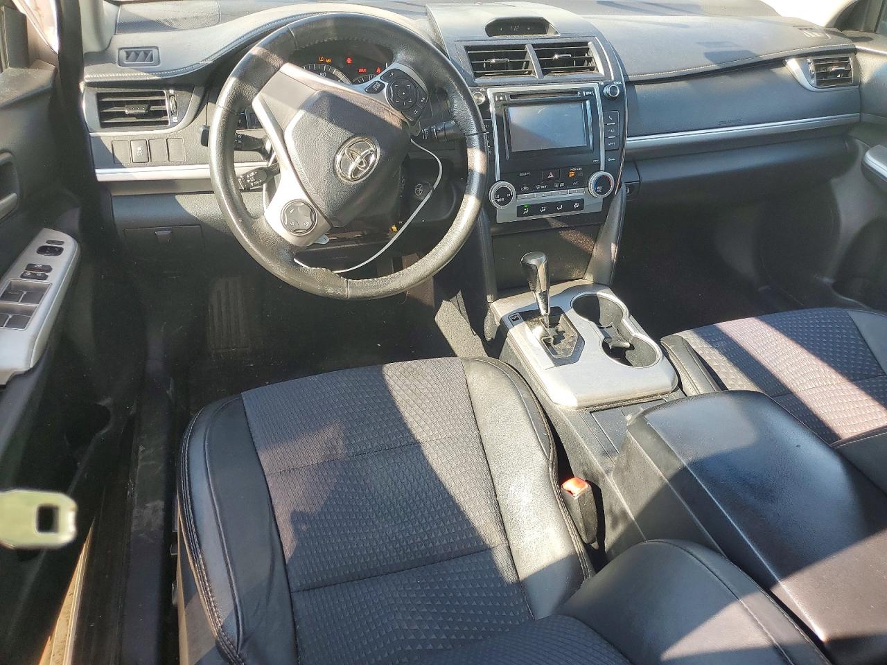2012 TOYOTA CAMRY