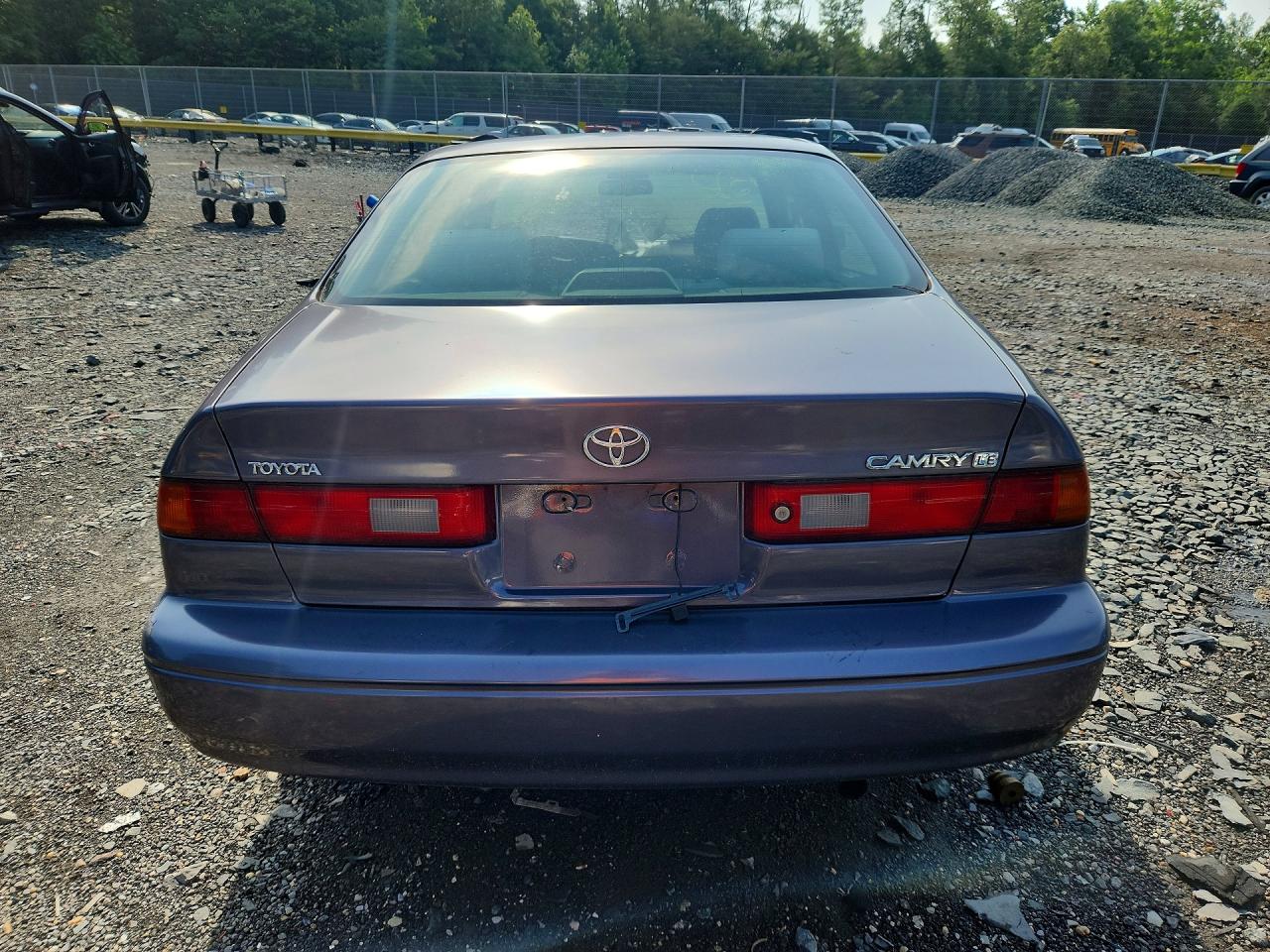 1998 TOYOTA CAMRY