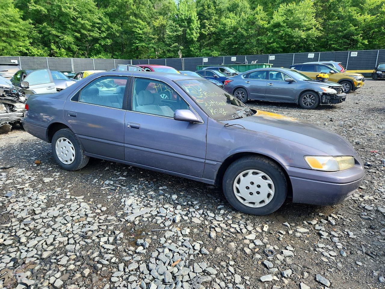 1998 TOYOTA CAMRY