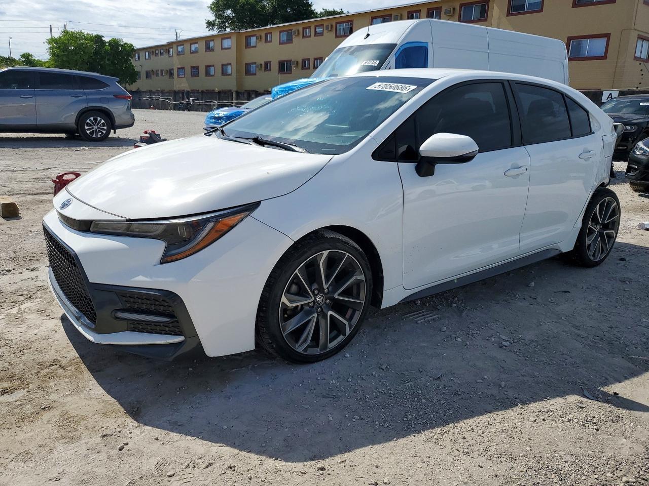 2022 TOYOTA COROLLA