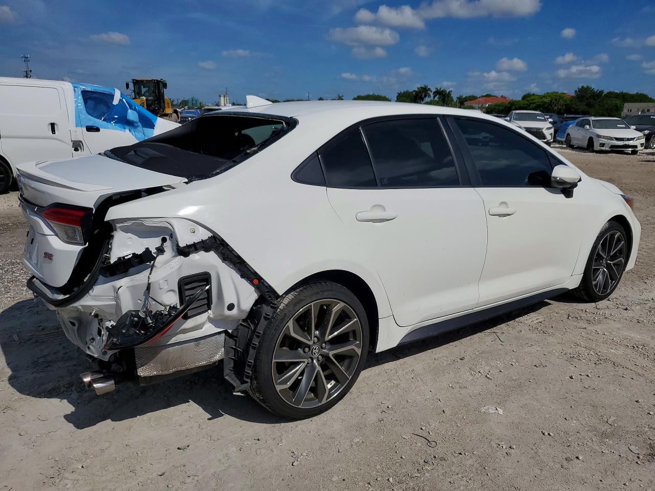 2022 TOYOTA COROLLA
