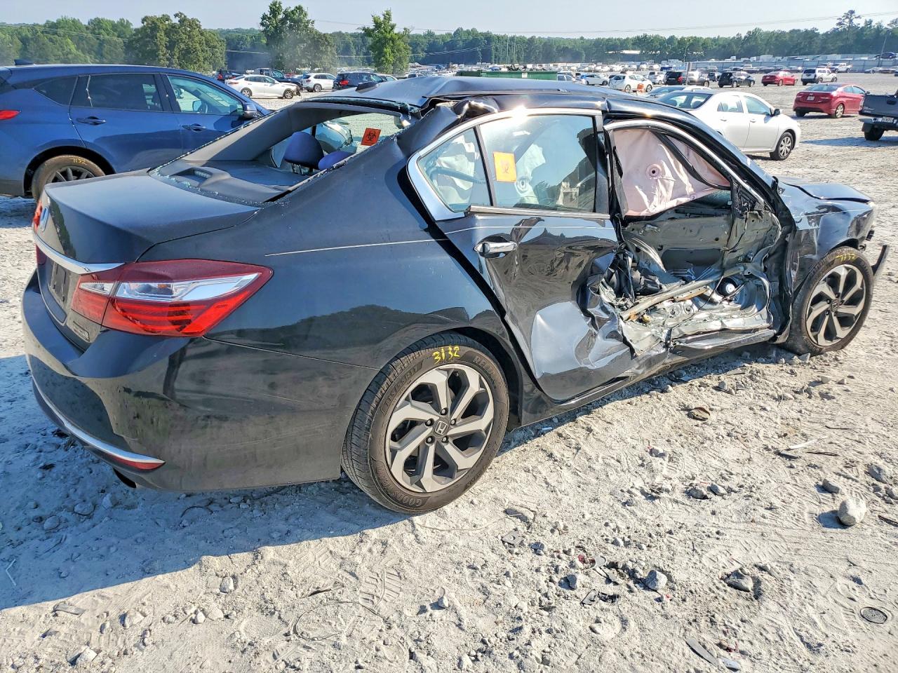 2017 HONDA ACCORD