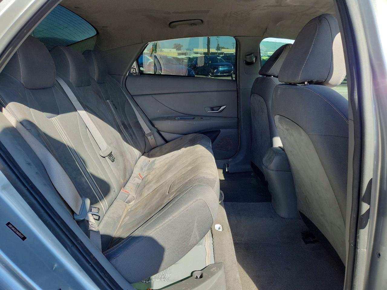 2021 HYUNDAI ELANTRA