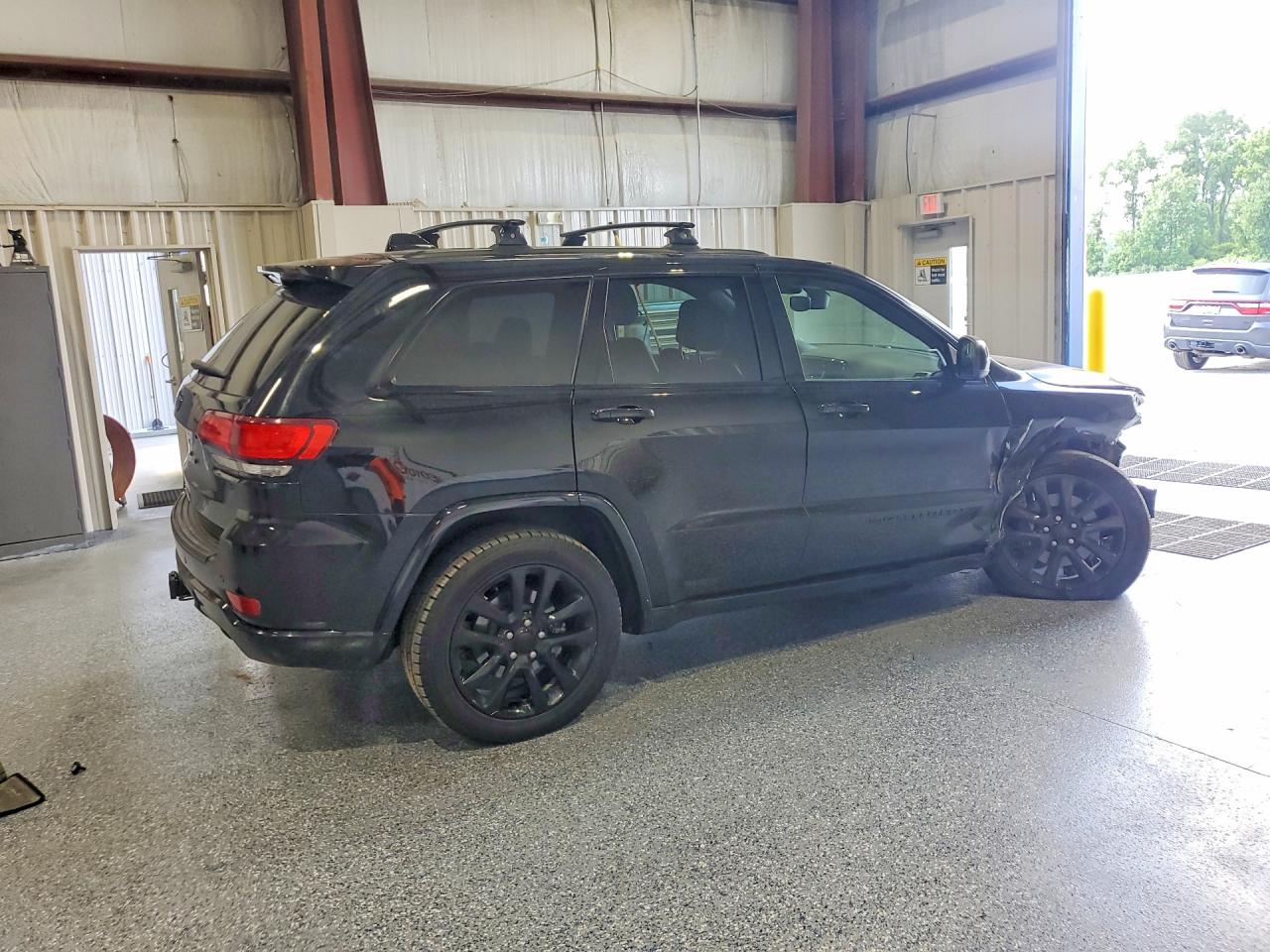 2022 JEEP CHEROKEE