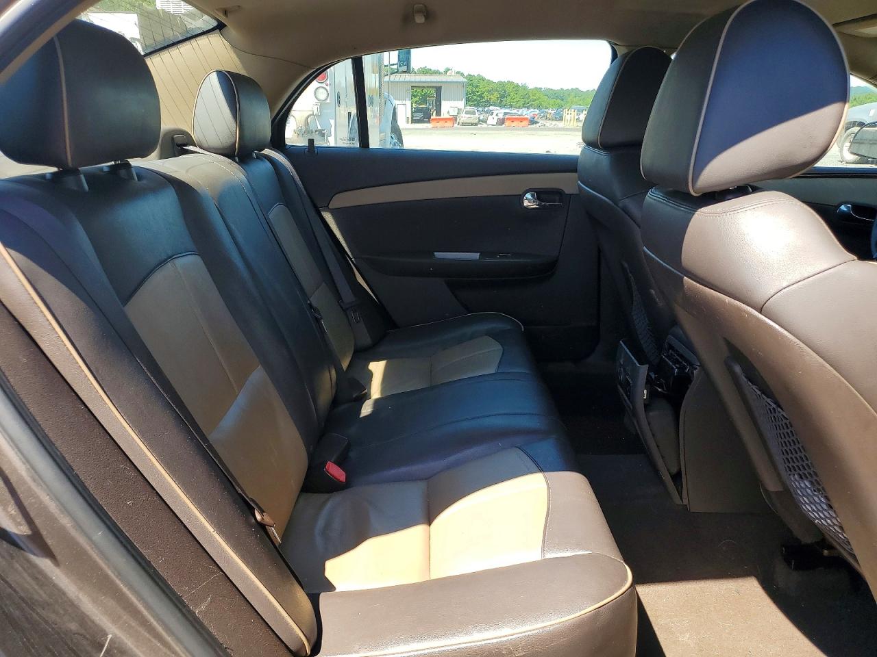 2011 CHEVROLET MALIBU